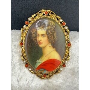 Vintage ART Brooch Amalie Von Schintling Portrait Gold Tone